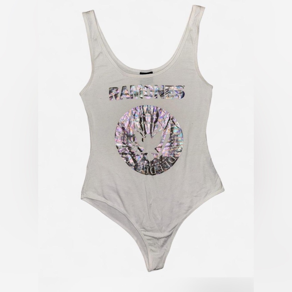 Bravado White Ramones Graphic Top
